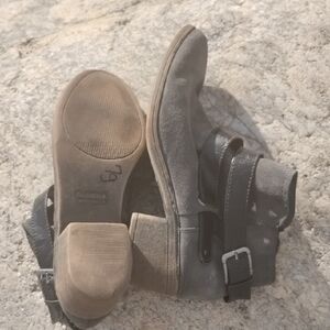 Sonoma Grey Suede Buckle Boots Shoes Heels